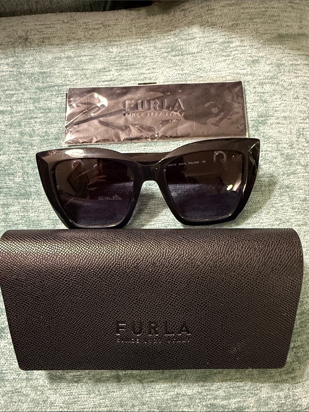Furla Black Oversized Cat-Eye Sunglasses
